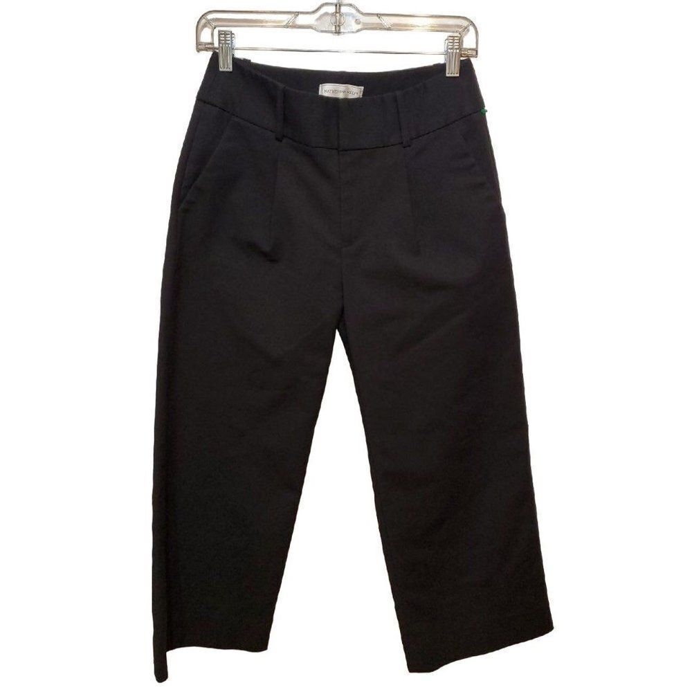 KATHERINE Kelly Black Capris Size 2 skun
